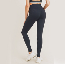 Load image into Gallery viewer, Solid High-waist Leggings
